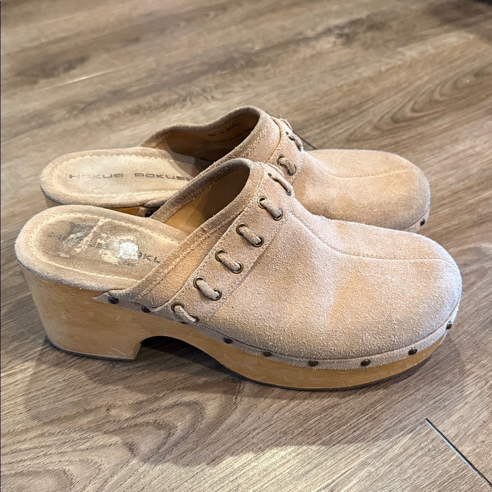 Hokus Pokus Y2K Wood Beige Suede Mule Clog Shoe Size 11